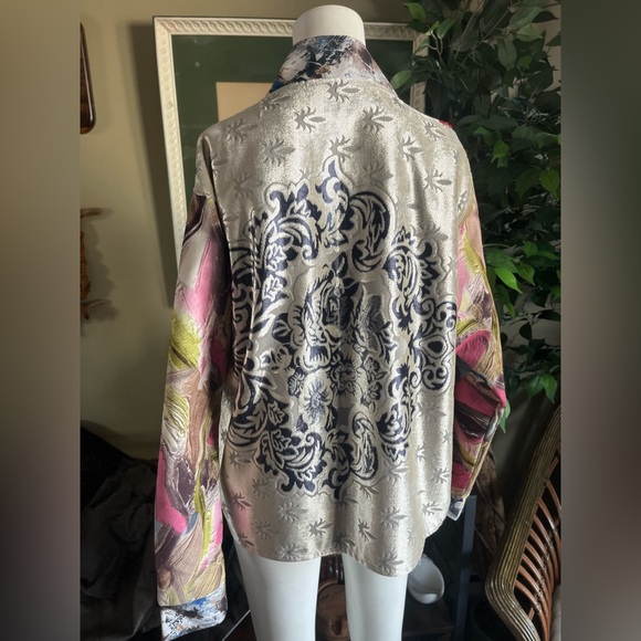 Women's Boho Patchwork Jacket - Picture 6 of 8